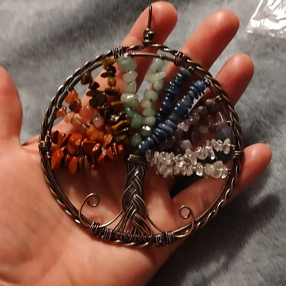 Chakra rainbow tree of life sun catcher - Picture 2 of 3